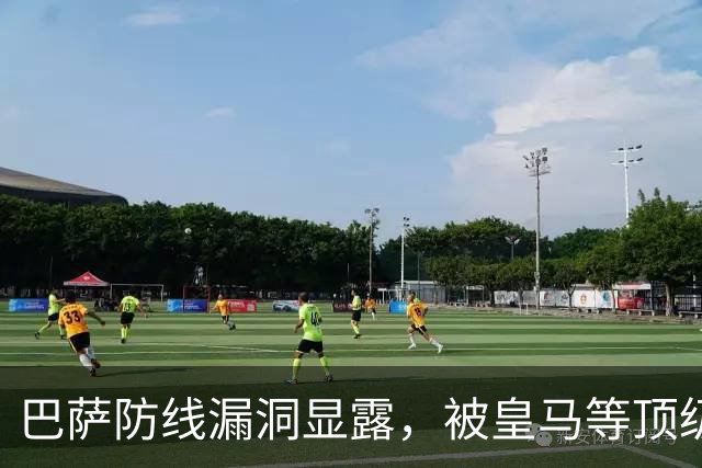 巴萨防线漏洞显露，被皇马等顶级球队狠狠利用